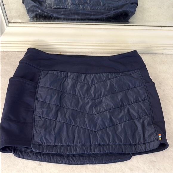 Smartwool Quilted Blue Mini Skirt for Athletics - Picture 2 of 7